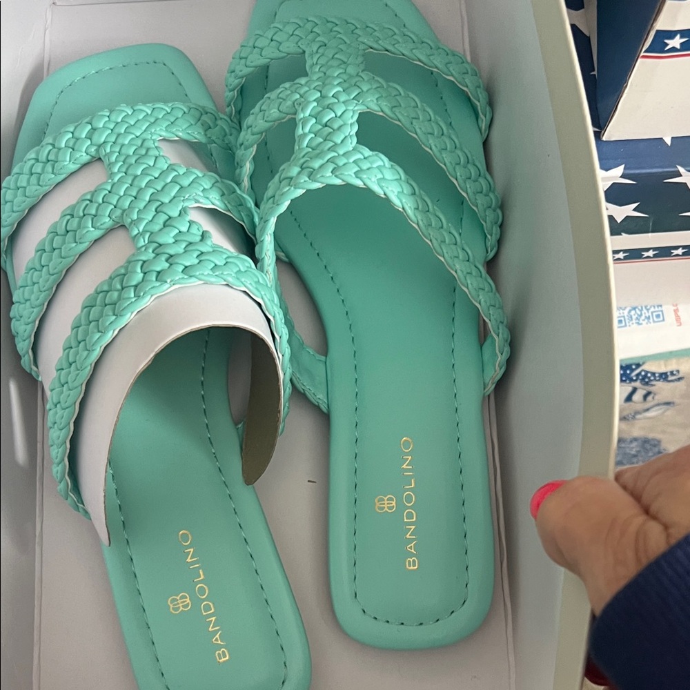 Bandolino Women's size 9 1/2 new box Turquoise Braided Sandals